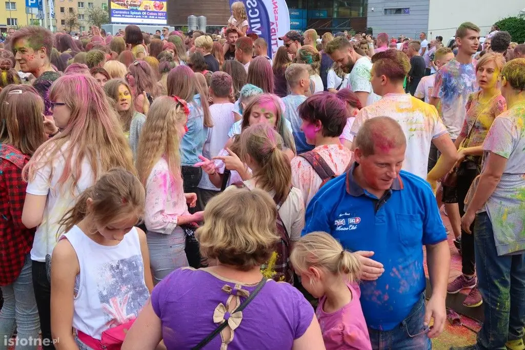 Festiwal kolorów w Bolesławcu