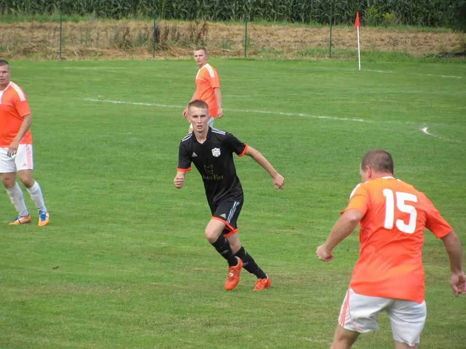 BKS przegrał w Radzimowie 3:5
