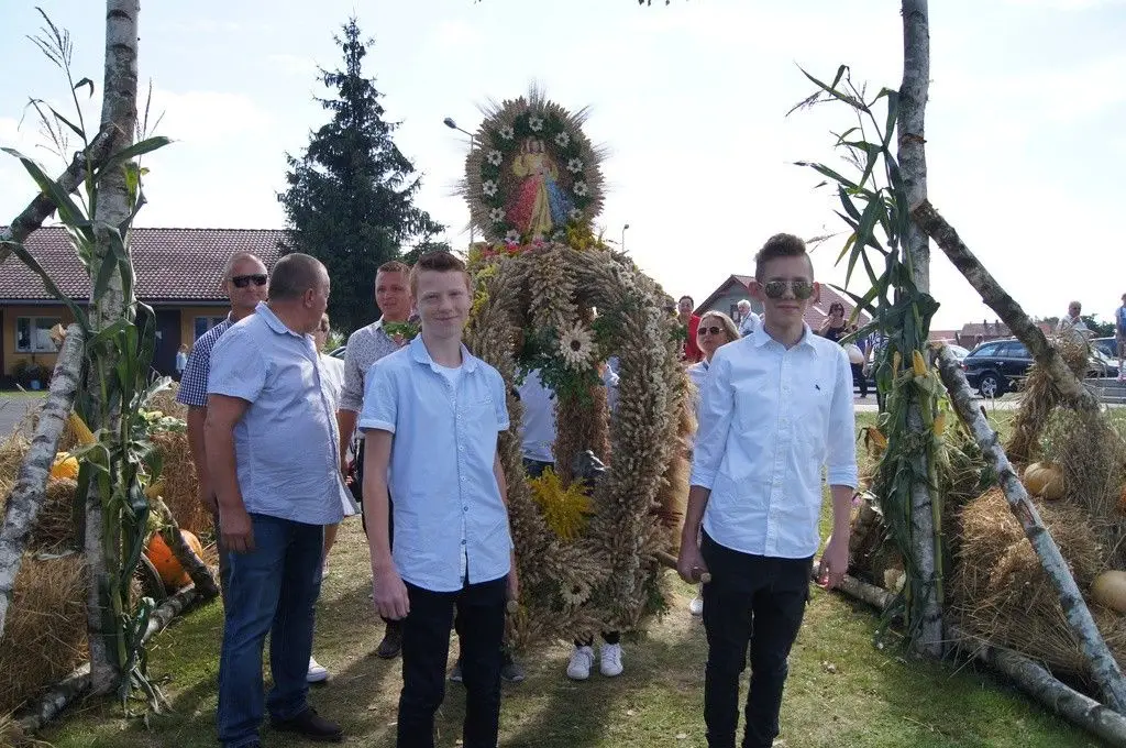 Dożynki Gminne w Brzeźniku