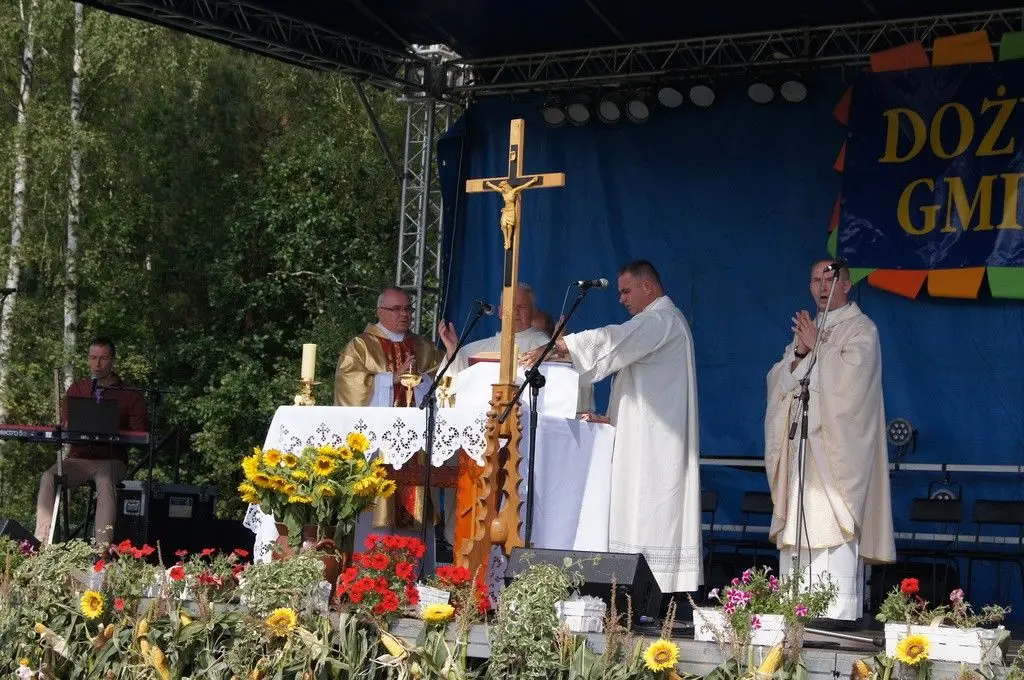 Dożynki Gminne w Brzeźniku