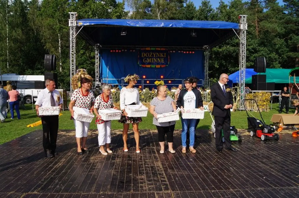 Dożynki Gminne w Brzeźniku