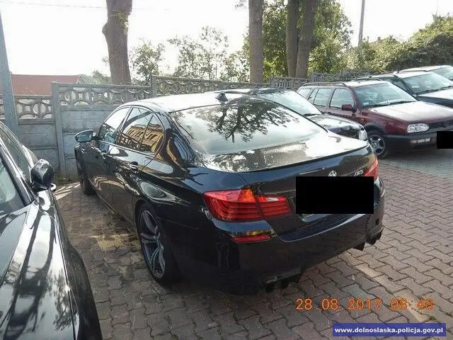 A German Man Handed Cars to a Fence in Poland, While Reporting Them Stolen at Home