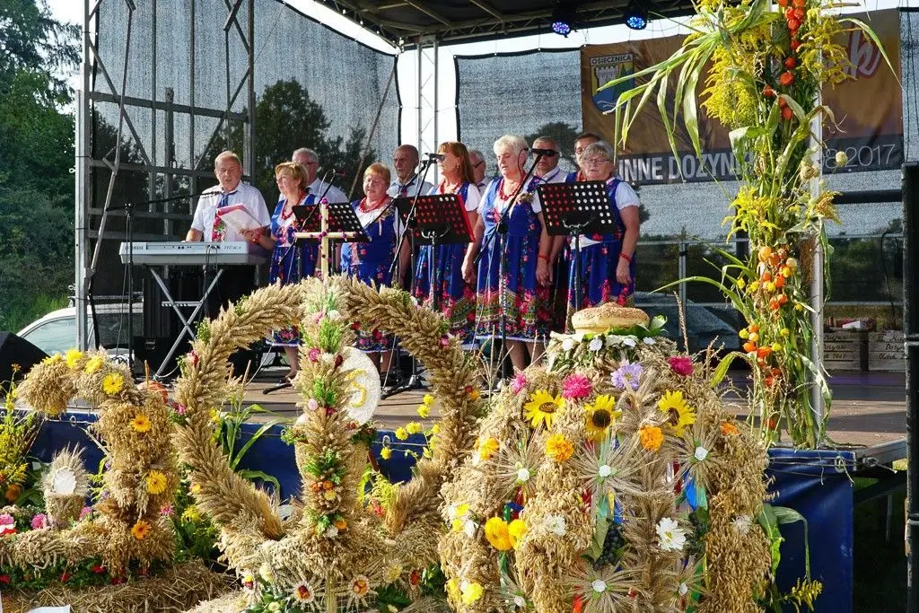 Najpiękniejszy wieniec powstał w Nowej Wsi Kraśnickiej