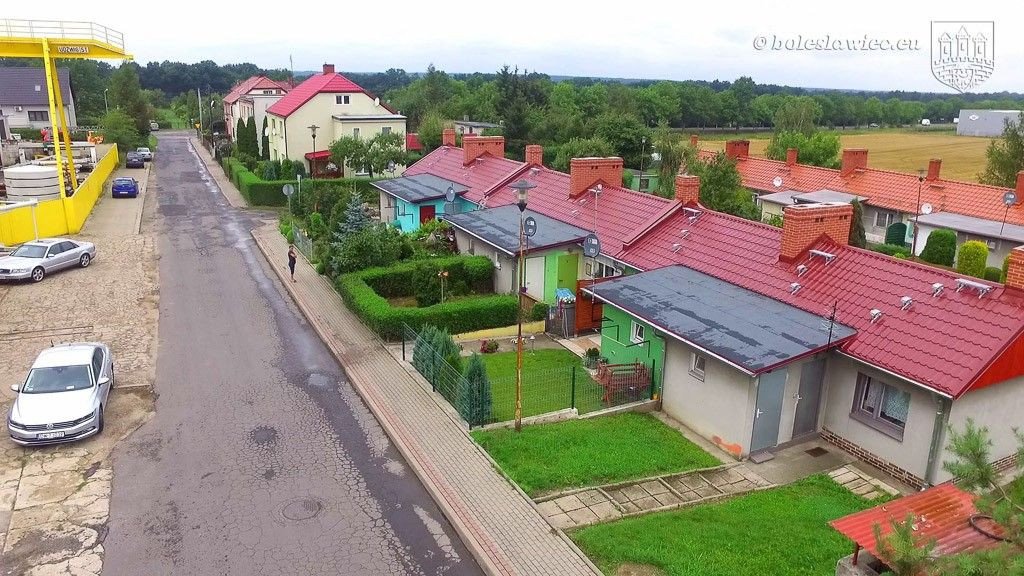 Budynki przy Kościuszki z nowymi dachami