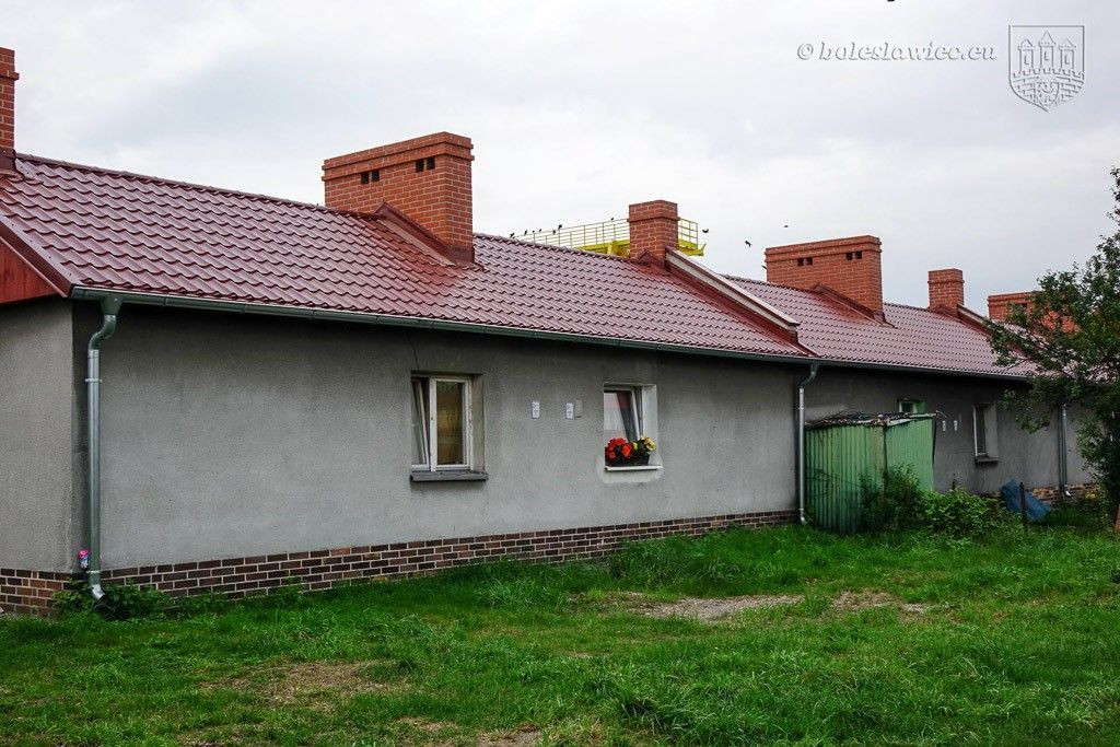 Budynki przy Kościuszki z nowymi dachami