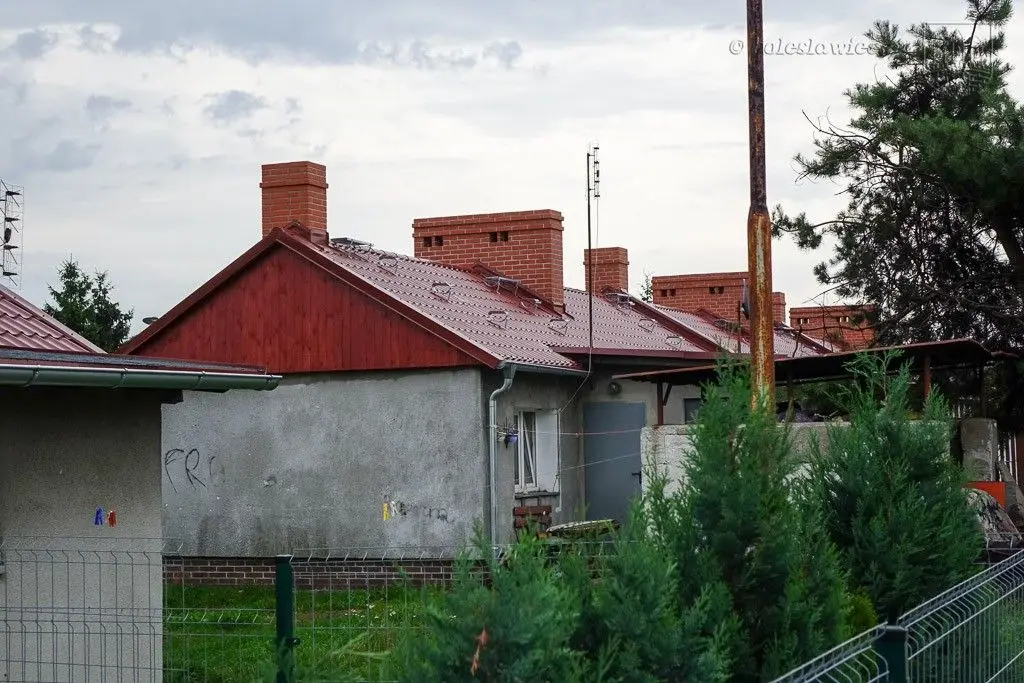 Budynki przy Kościuszki z nowymi dachami