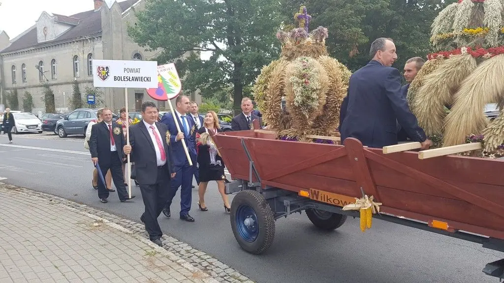 Wieniec Nowej Wsi Kraśnickiej najlepszy na Dożynkach Wojewódzkich!
