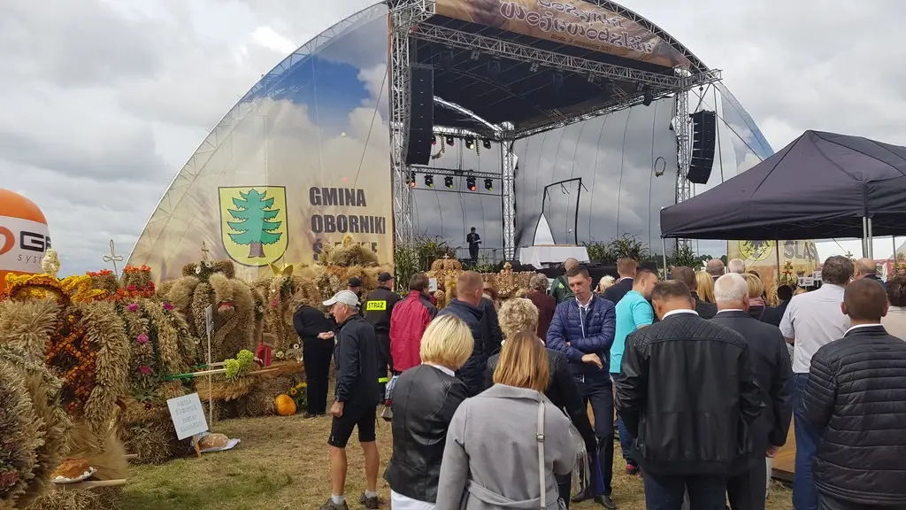 Wieniec Nowej Wsi Kraśnickiej najlepszy na Dożynkach Wojewódzkich!