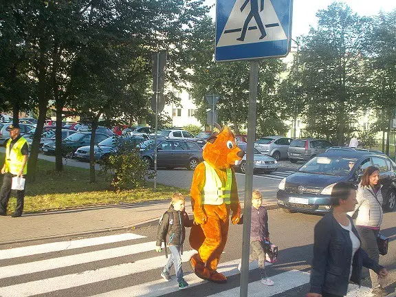 Strażnik Bóbr dba o bezpieczeństwo dzieci i młodzieży
