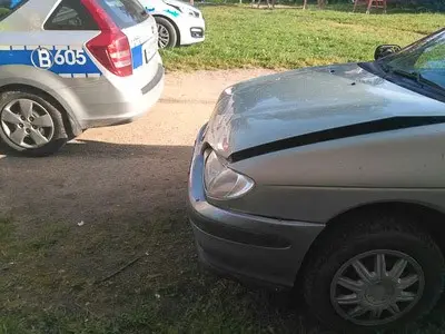Uciekał przed policją, bo miał narkotyki, amunicję i karę więzienia do odsiedzenia