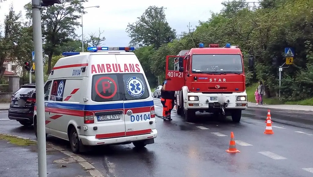 Wóz strażacki zderzył się z Hyundaiem
