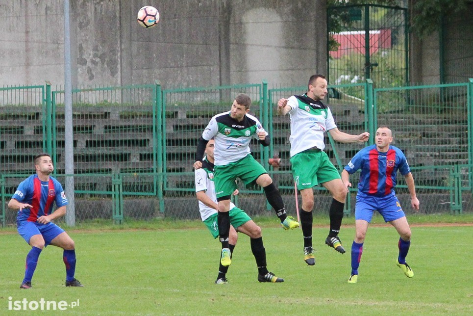 W krwawym meczu BKS pokonał TS Parzyce 3:1
