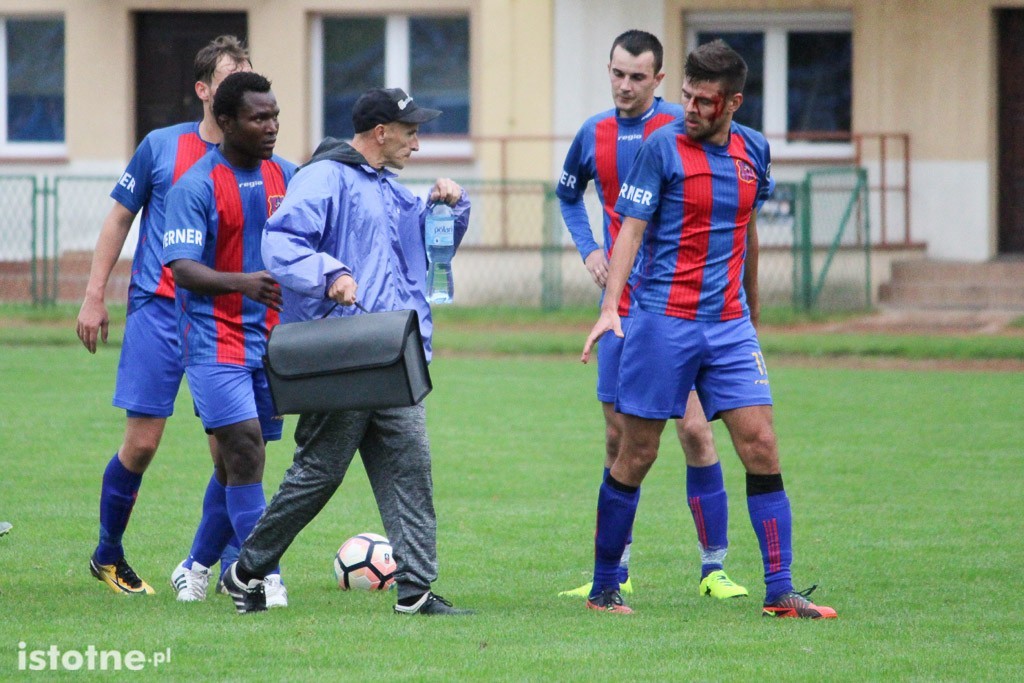 W krwawym meczu BKS pokonał TS Parzyce 3:1