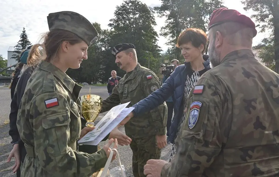 LOK z Rzeszowa i Gigant z Lubomierza najlepsze w zawodach o puchar Macierewicza