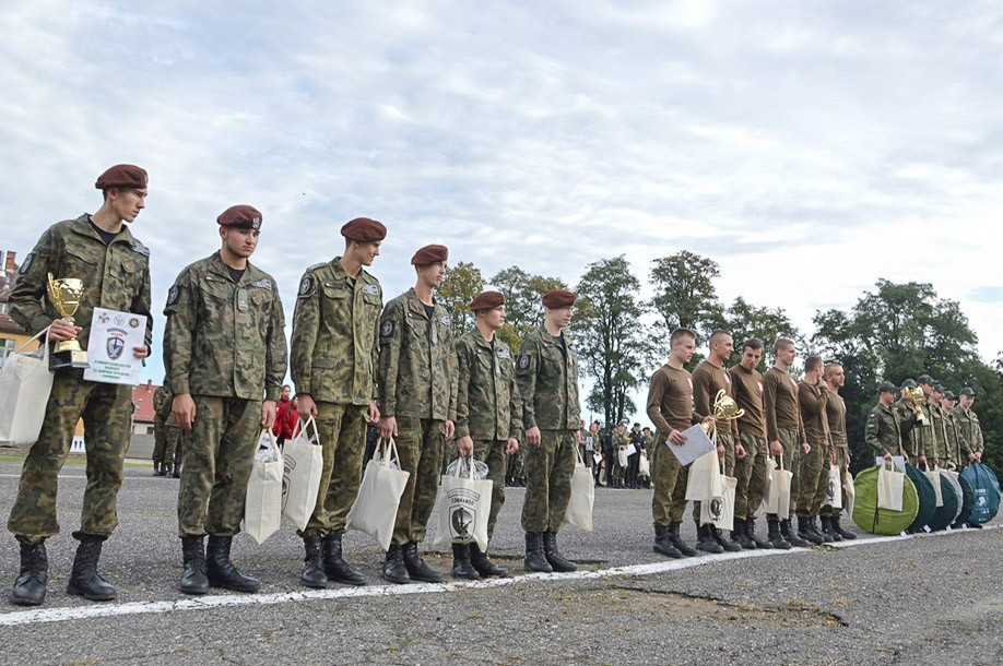 LOK z Rzeszowa i Gigant z Lubomierza najlepsze w zawodach o puchar Macierewicza
