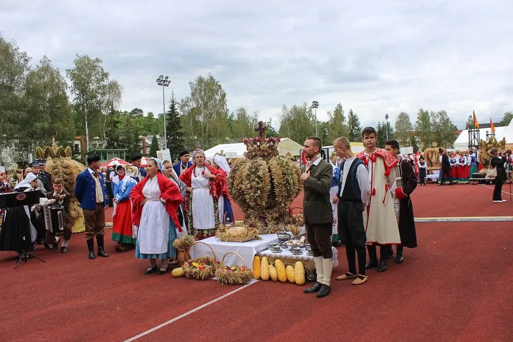 Wieniec z Nowej Wsi czwarty na Dożynkach Prezydenckich
