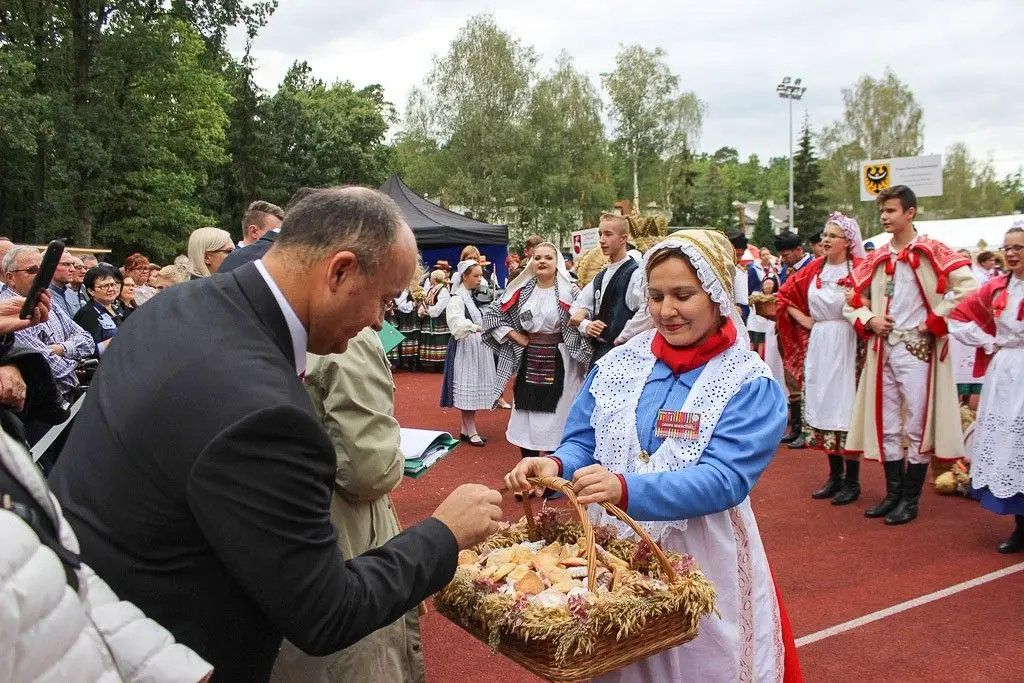 Wieniec z Nowej Wsi czwarty na Dożynkach Prezydenckich