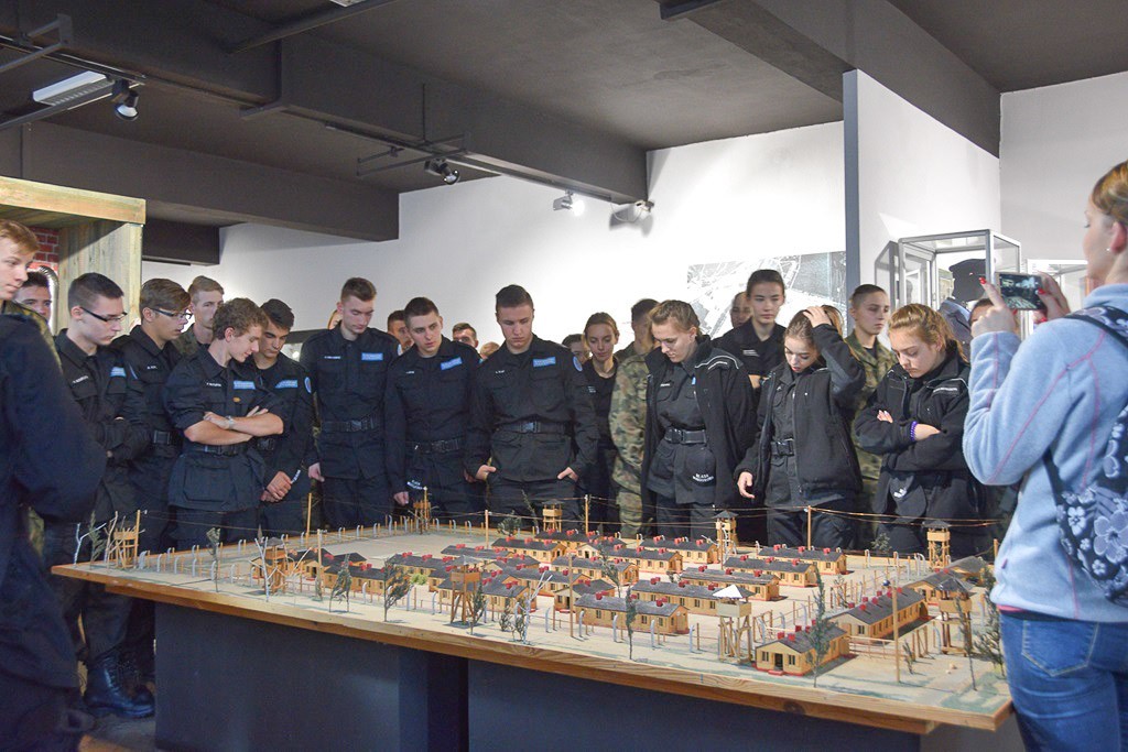 Blisko 150 uczniów rywalizowało w Manewrach Techniczno-Obronnych