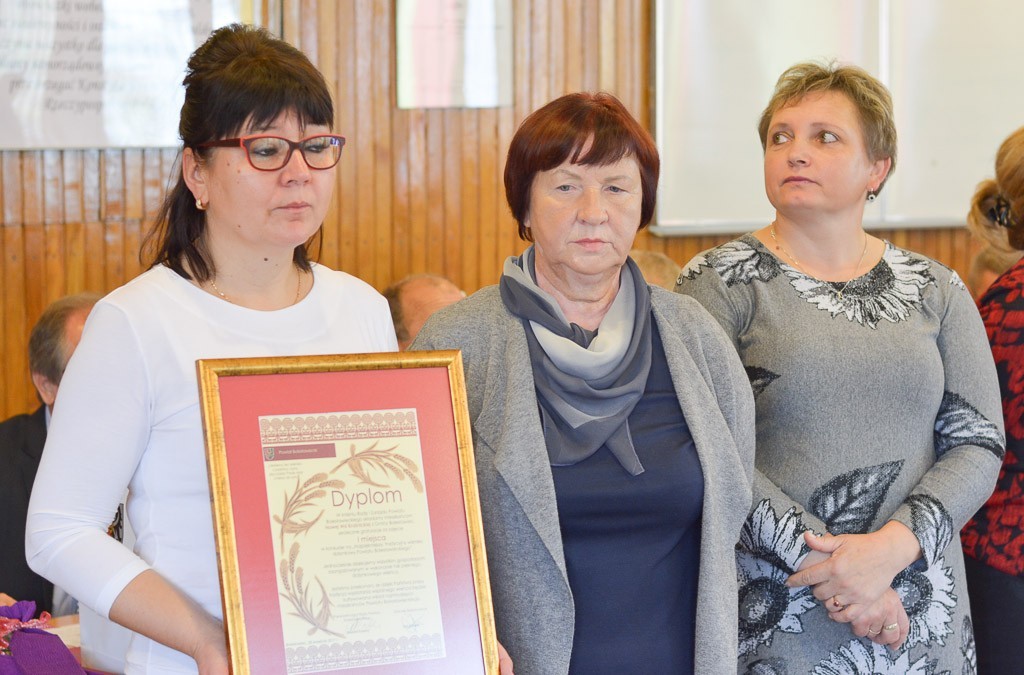 Twórcy najpiękniejszych wieńców uhonorowani przez Powiat