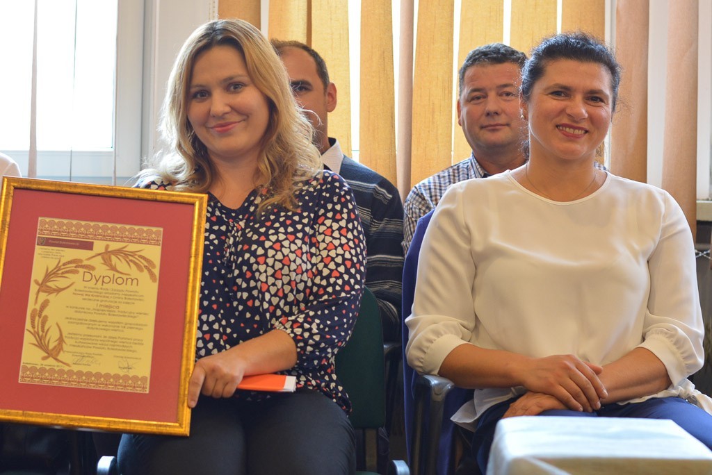 Twórcy najpiękniejszych wieńców uhonorowani przez Powiat