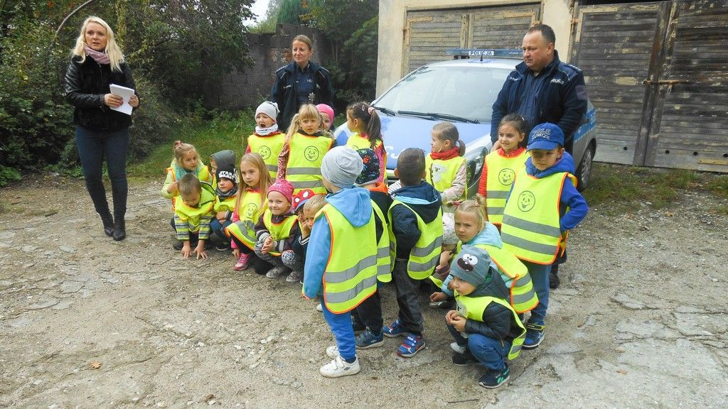 Dzieci z przedszkola w Osiecznicy poznały zawód policjanta