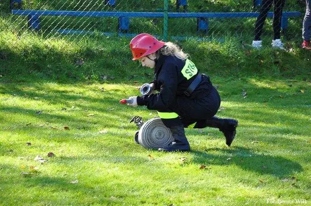 Druhny i druhowie z Nowogrodźca najlepsi w zawodach sportowo-pożarniczych