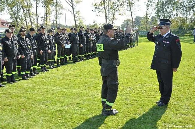 Druhny i druhowie z Nowogrodźca najlepsi w zawodach sportowo-pożarniczych