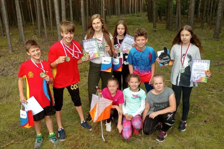 Biegacze z Iwin najlepsi w Międzywojewódzkich Mistrzostwach Młodzików