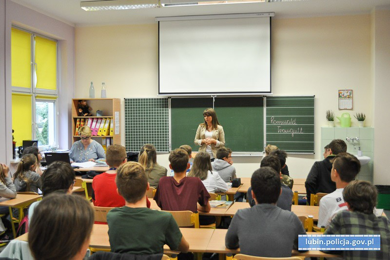 „Wolność bez nałogu”, czyli profilaktyka antynarkotykowa dla rodziców i młodzieży