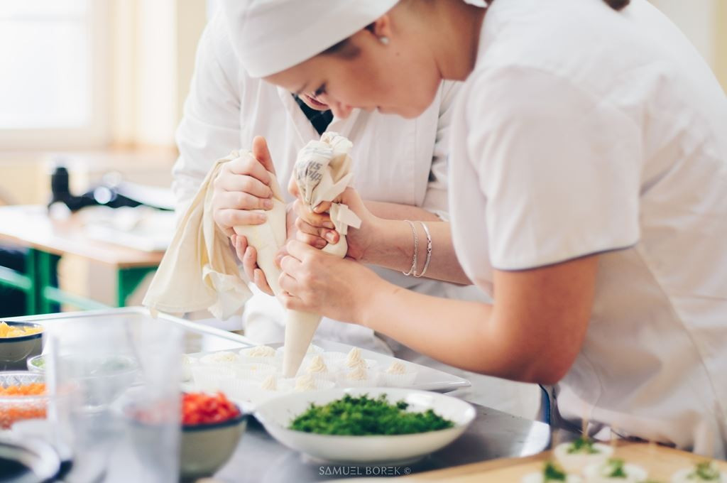 Uczniowie ZSOiZ z Certyfikatami Europass