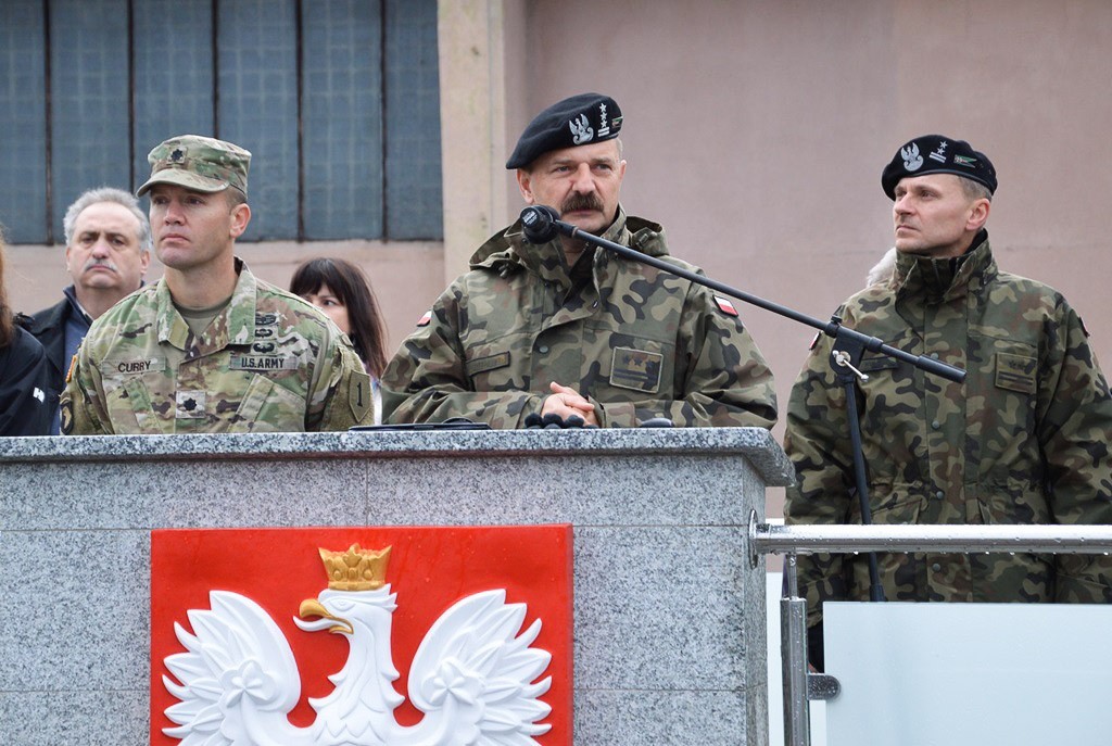 Artylerzyści powitali żołnierzy US Army i pożegnali ppłk. Radzimierskiego