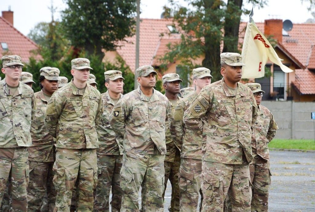 Artylerzyści powitali żołnierzy US Army i pożegnali ppłk. Radzimierskiego