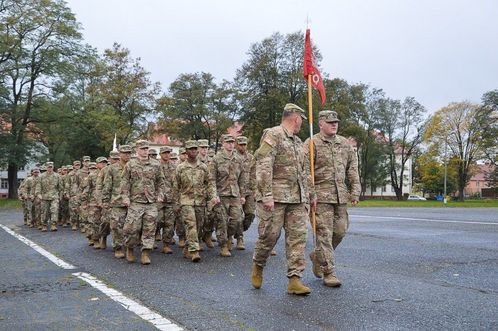 Artylerzyści powitali żołnierzy US Army i pożegnali ppłk. Radzimierskiego