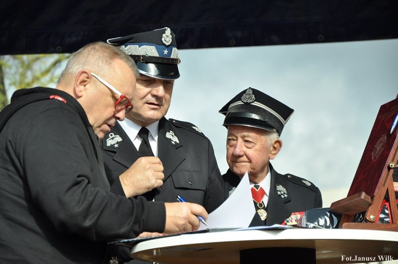 Strażacy ochotnicy dostali sprzęt od WOŚP