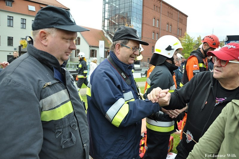 Strażacy ochotnicy dostali sprzęt od WOŚP
