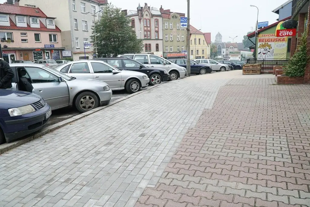 Zgorzelecka z nowym chodnikiem