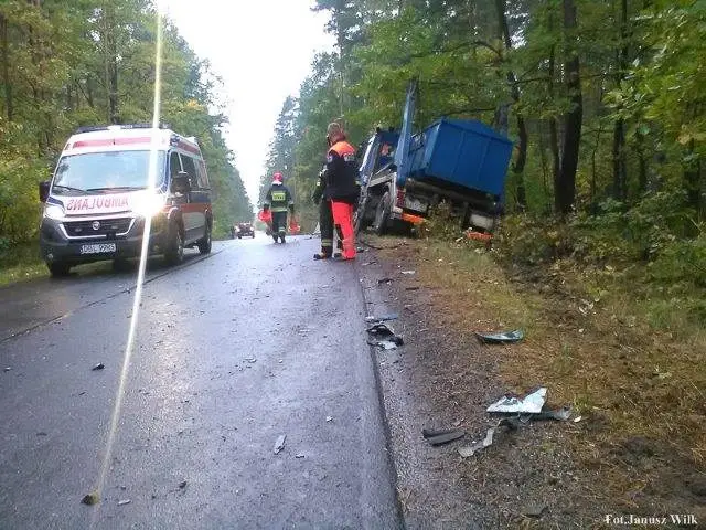 Wypadek między Osłą a Gromadką. 9-latek trafił do legnickiego szpitala