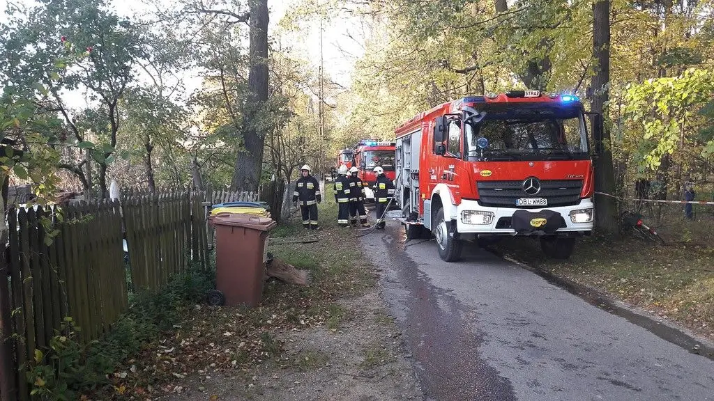 Pożar w Jurkowie – zdjęcia druhów z Raciborowic i Warty Bolesławieckiej