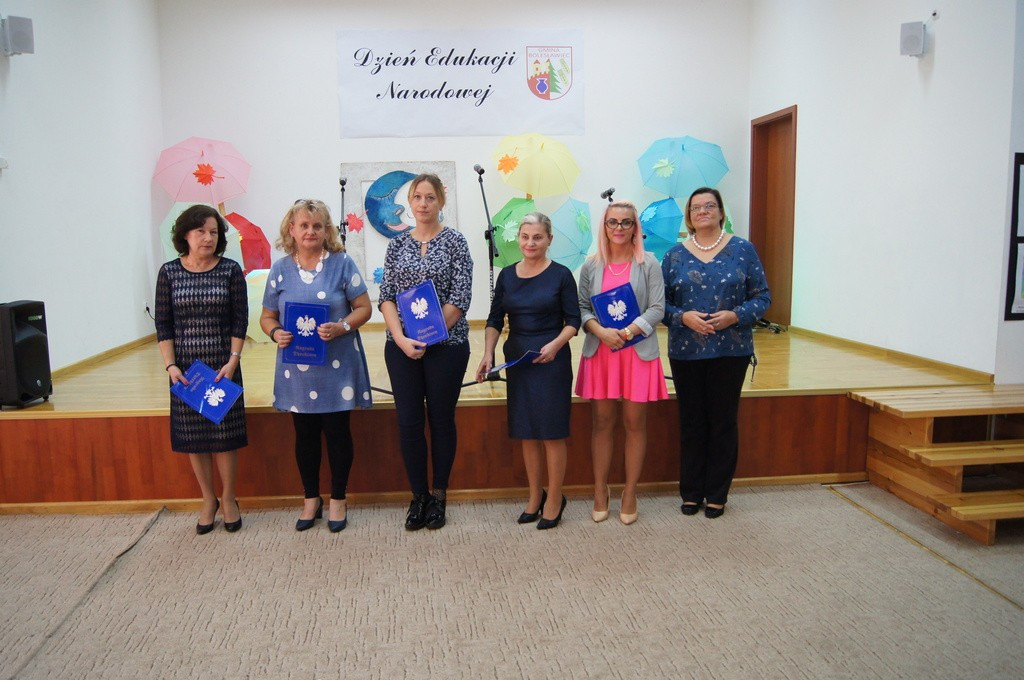 Nauczyciele i dyrektorzy szkół z Gminy Bolesławiec uhonorowani