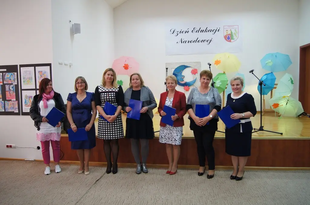 Nauczyciele i dyrektorzy szkół z Gminy Bolesławiec uhonorowani