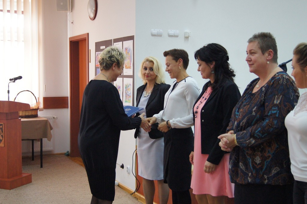 Nauczyciele i dyrektorzy szkół z Gminy Bolesławiec uhonorowani