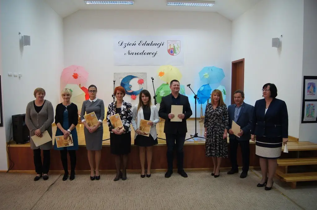 Nauczyciele i dyrektorzy szkół z Gminy Bolesławiec uhonorowani