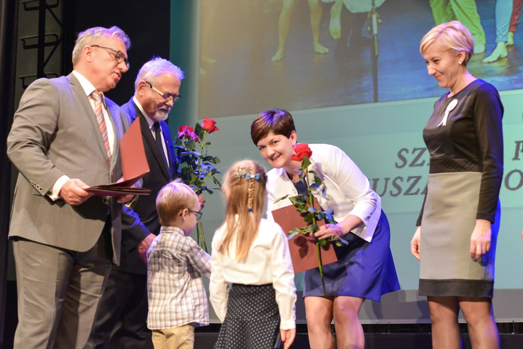 Powiat i Miasto wspólnie uczciły Dzień Nauczyciela