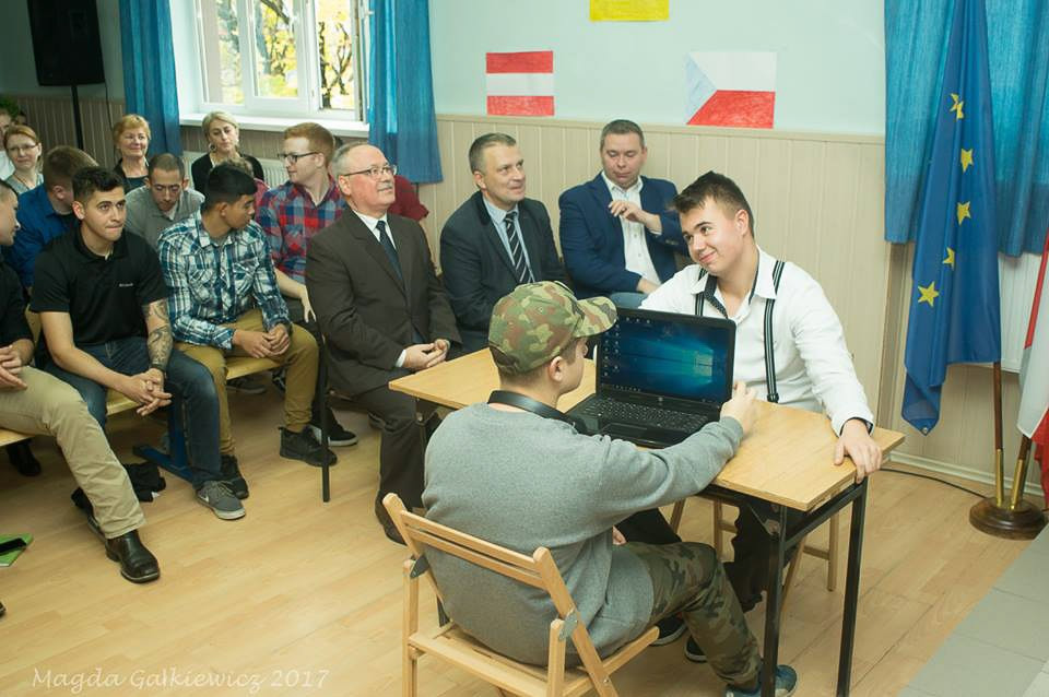 Dzień Języków w „Budowlance”. Wśród gości żołnierze US Army