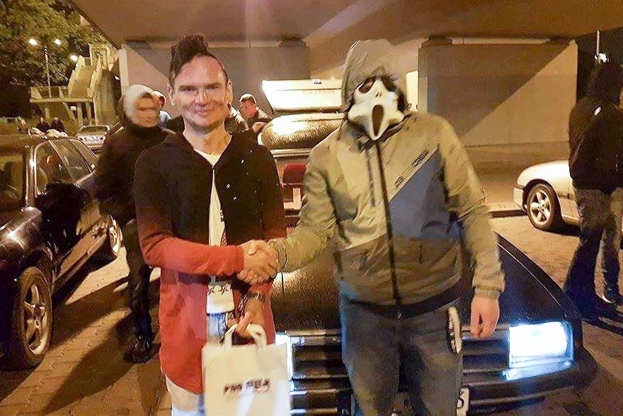 Radek „Sołtys” i jego karawan podbili Wrocław na Halloween