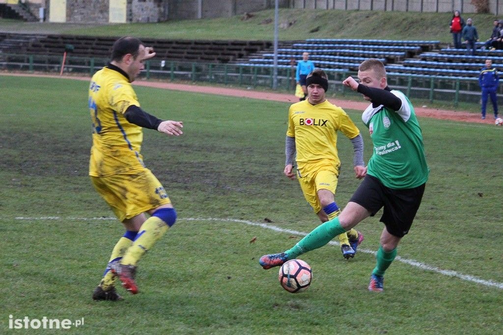 BKS: trzy punkty pojechały do Gryfowa