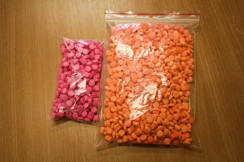 20-letni diler wpadł z dużą ilością ecstasy i marihuany