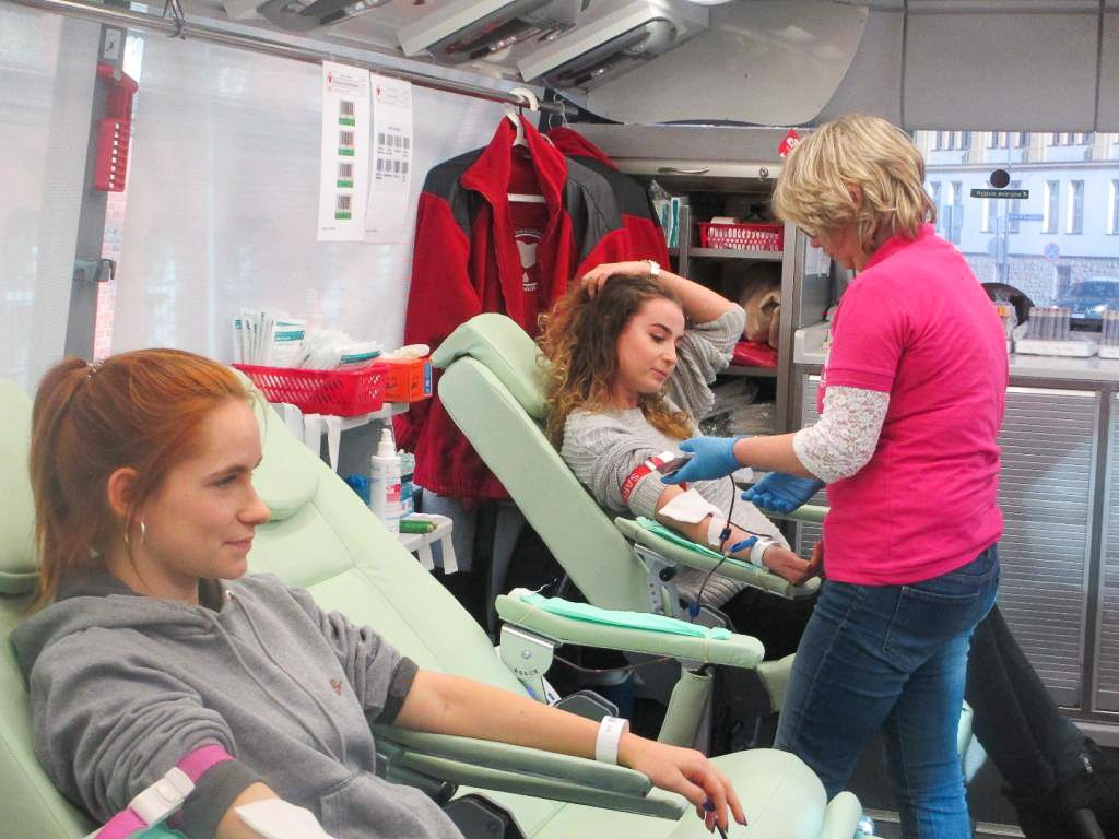 Oddali krew dla Szymona Członki z Zespołu Szkół Elektronicznych w Bolesławcu