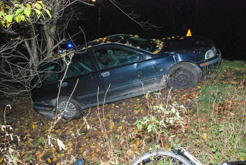 Dwa ciężkie wypadki jednego dnia. 30-latek zginął, 2 rowerzystki ranne