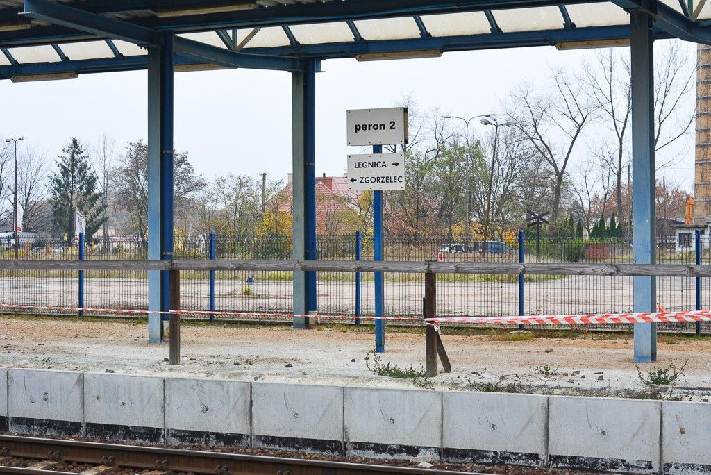 Remonty peronów na dworcu PKP w przyszłym roku?